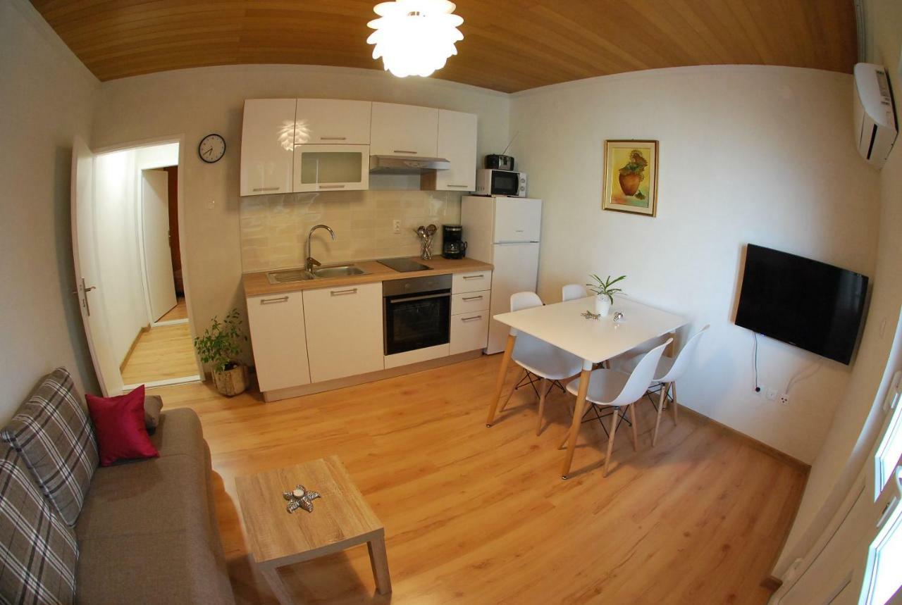 Apartman Ruzica Makarska Buitenkant foto