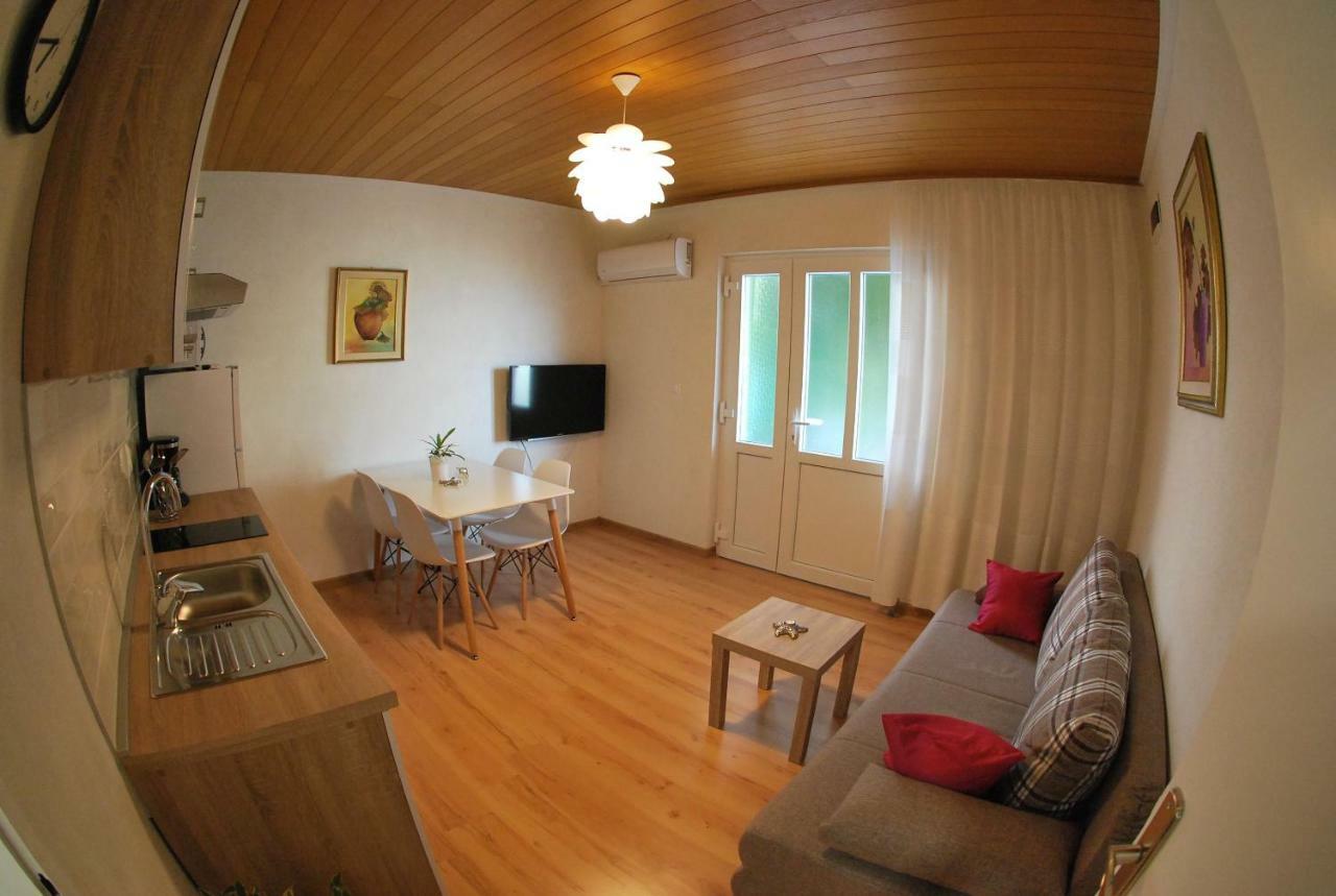 Apartman Ruzica Makarska Buitenkant foto